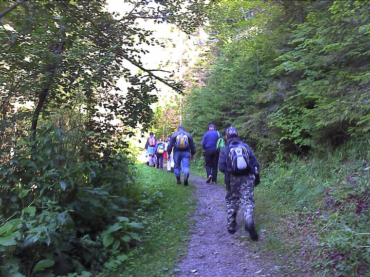 284508_259329094095881_2038189_n